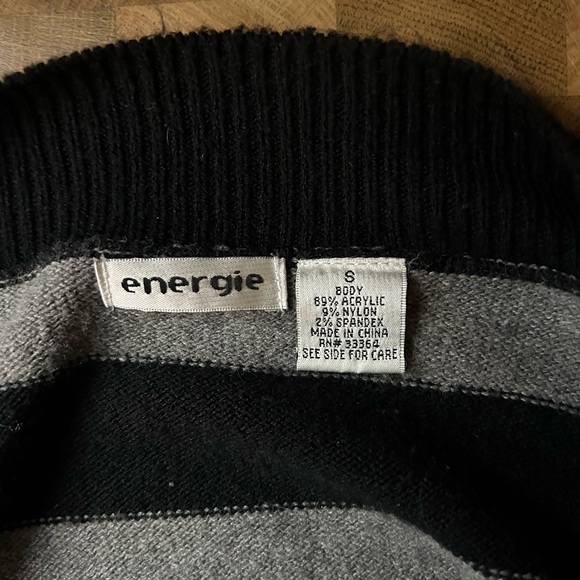 Y2K Energie V-neck Striped Sweater Dress - Picture 2 of 2